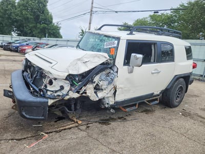 JTEBU4BF2DK****** 2013 Toyota FJ Cruiser