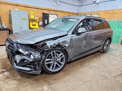 WA1VAAF77JD****** 2018 Audi Q7