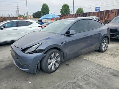 7SAYGDEE6PF****** 2023 Tesla Model Y