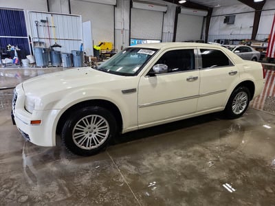 2010 Chrysler 300