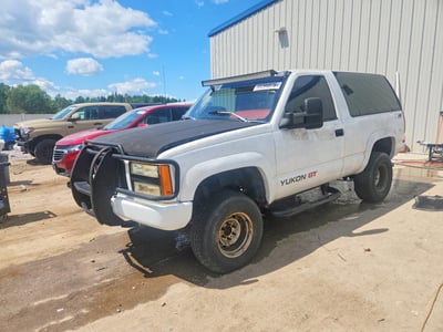 1GKEK18K2PJ****** 1993 GMC Yukon