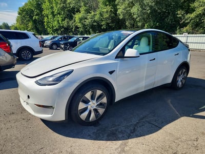 7SAYGDEE9NF****** 2022 Tesla Model Y