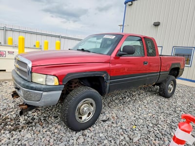 1B7KF23Z8XJ****** 1999 Dodge Ram 2500