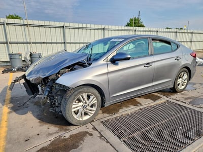 5NPD84LF3KH****** 2019 Hyundai Elantra
