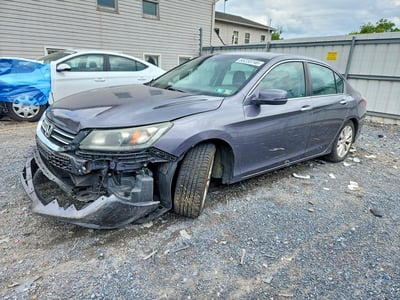 1HGCR2F88FA****** 2015 Honda Accord