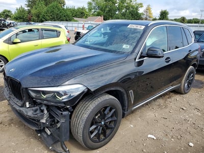 5UXCR6C53KL****** 2019 BMW X5