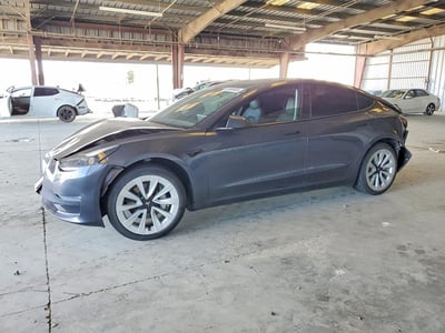 5YJ3E1EB4NF****** 2022 Tesla Model 3