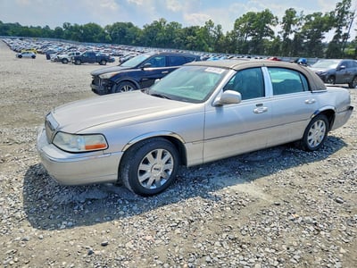 1LNHM83V86Y****** 2006 Lincoln Town Car