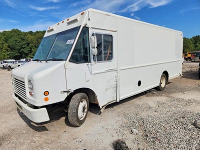 4UZAANDU49C****** 2009 Freightliner MT45 Chassis