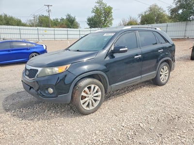 5XYKU3A14BG****** 2011 Kia Sorento