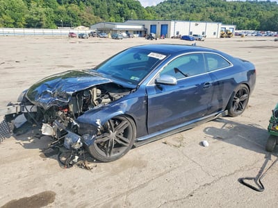 WAUVVAFR7AA****** 2010 Audi S5