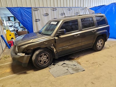 1C4NJPBB1GD****** 2016 Jeep Patriot