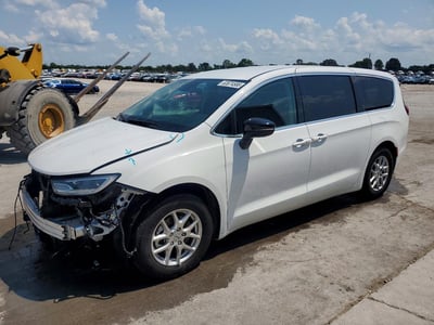 2024 Chrysler Pacifica