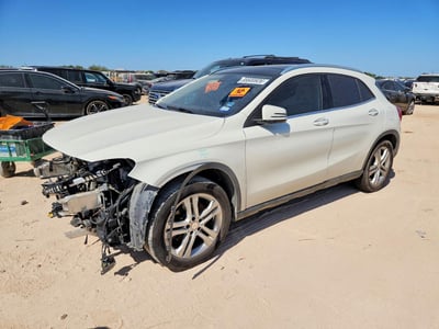 WDCTG4GB7HJ****** 2017 Mercedes-Benz GLA-Class