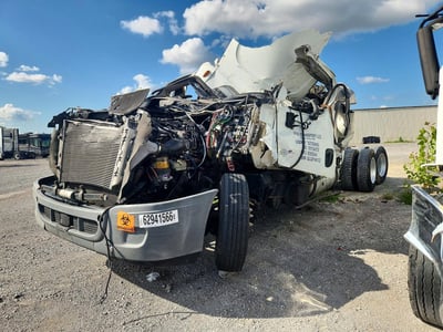1FUJGLD5XGL****** 2016 Freightliner Cascadia 125