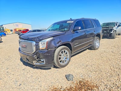 1GKS2CKJ9HR****** 2017 GMC Yukon