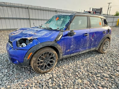 WMWZC5C52GW****** 2016 MINI Countryman