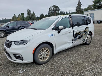 2C4RC1BG6PR****** 2023 Chrysler Pacifica