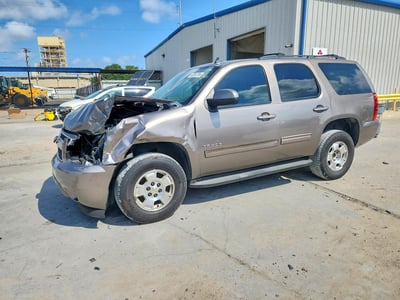 1GNSCBE0XDR****** 2013 Chevrolet Tahoe