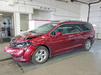 2C4RC1H75JR****** 2018 Chrysler Pacifica Hybrid