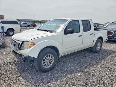 1N6AD0ER7FN****** 2015 Nissan Frontier