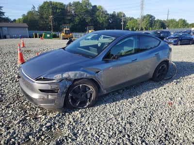 7SAYGDED2TF****** 2026 Tesla Model Y