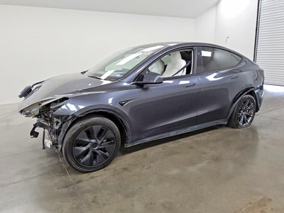 7SAYGDED6SF****** 2025 Tesla Model Y