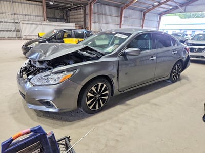 1N4AL3AP8JC****** 2018 Nissan Altima