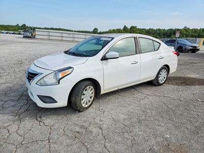 2019 Nissan Versa