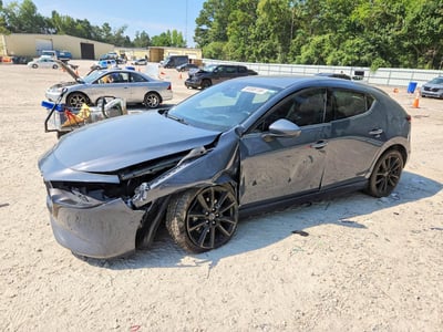 JM1BPAML8M1****** 2021 Mazda 3