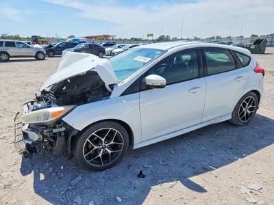 1FADP3K24GL****** 2016 Ford Focus