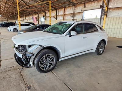 KMUMADTB4NU****** 2022 Genesis GV70