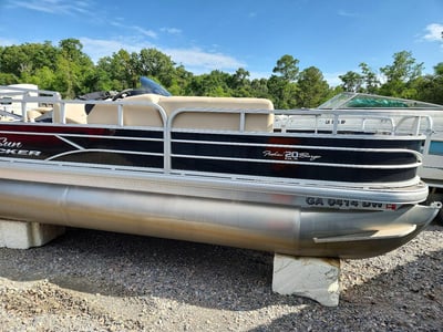 BUJ4301***** 2017 Sun Tracker Fishing Barge 20