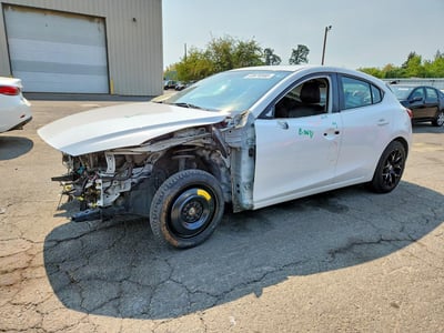 JM1BM1N73G1****** 2016 Mazda 3