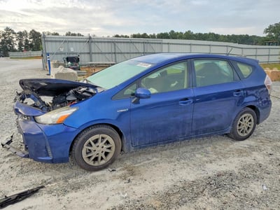 JTDZN3EU5GJ****** 2016 Toyota Prius V