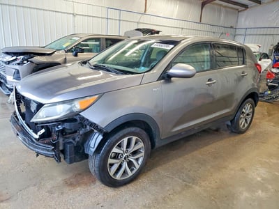 KNDPBCAC1F7****** 2015 Kia Sportage