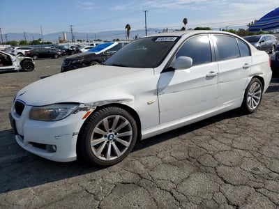 WBAPH5C5XBA****** 2011 BMW 3 Series