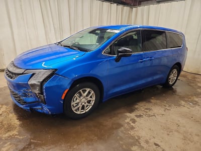 2027 Chrysler Pacifica