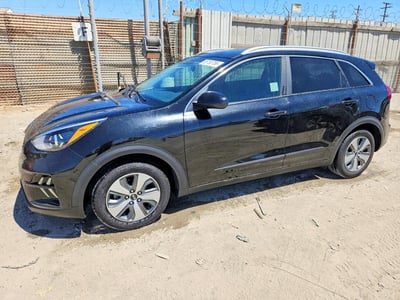 KNDCB3LC6L5****** 2020 Kia Niro
