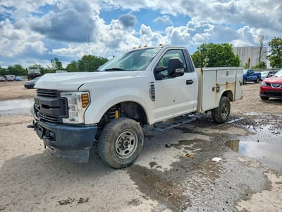 1FTBF2B63JE****** 2018 Ford F-250