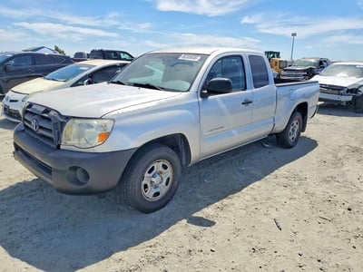 5TETX4CN2AZ****** 2010 Toyota Tacoma