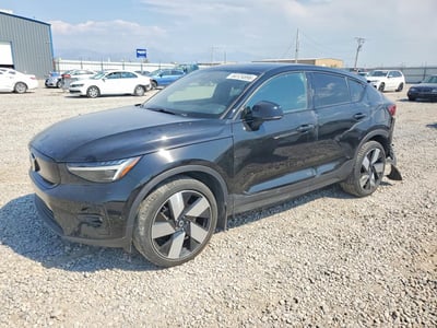 2022 Volvo XC40