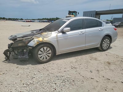 1HGCP26309A****** 2009 Honda Accord