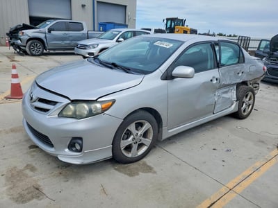 5YFBU4EE9CP****** 2012 Toyota Corolla
