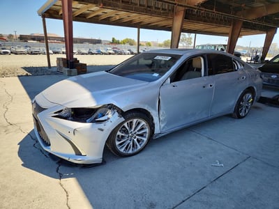 2019 Lexus ES