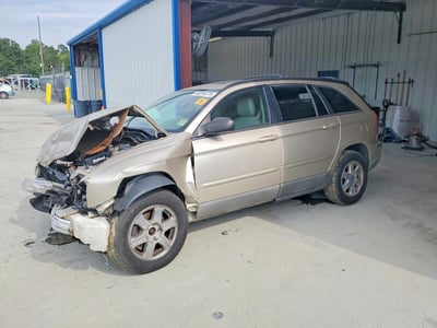 2C8GM68494R****** 2004 Chrysler Pacifica