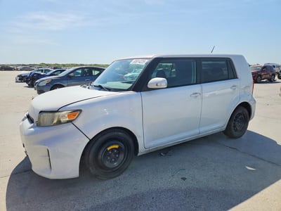 JTLZE4FE0CJ****** 2012 Scion xB