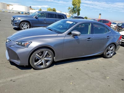 JTHBA1D28H5****** 2017 Lexus IS