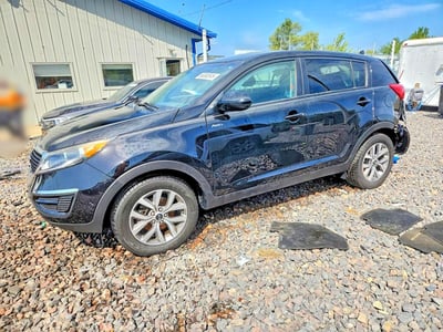 KNDPBCAC4G7****** 2016 Kia Sportage