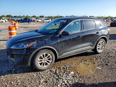 1FMCU0G62NU****** 2022 Ford Escape